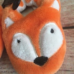 Shoes - Fuzzy Fox Slippers toddler size 6 Shoes - Fuzzy Fox Slippers toddler size 6